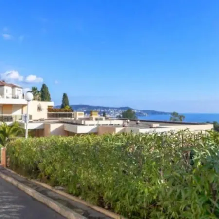 F2 Res Standing + Piscine à 10mn De La Mer à Pied *
